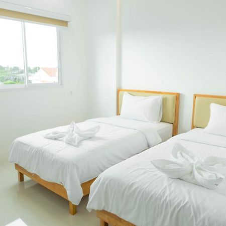 S1 Trang Hotel Экстерьер фото