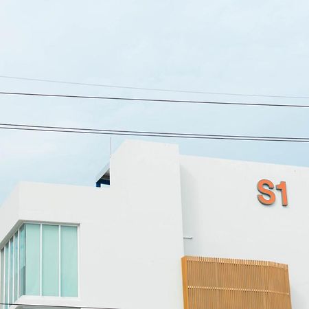S1 Trang Hotel Экстерьер фото