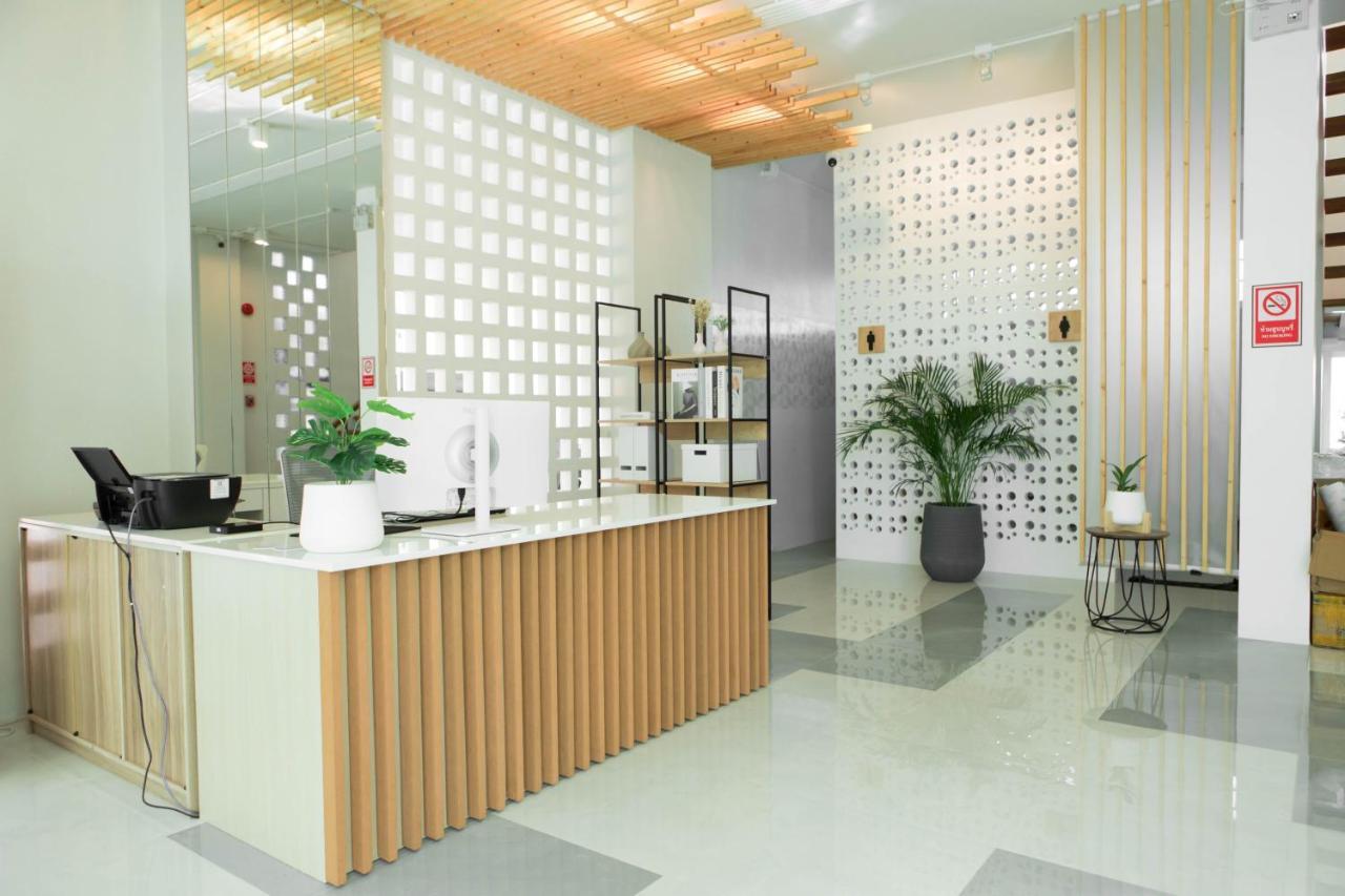 S1 Trang Hotel Экстерьер фото